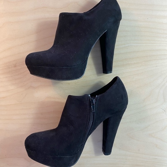 Limelight  Cubbie Heel Ankle Boots size 8 - Picture 5 of 11